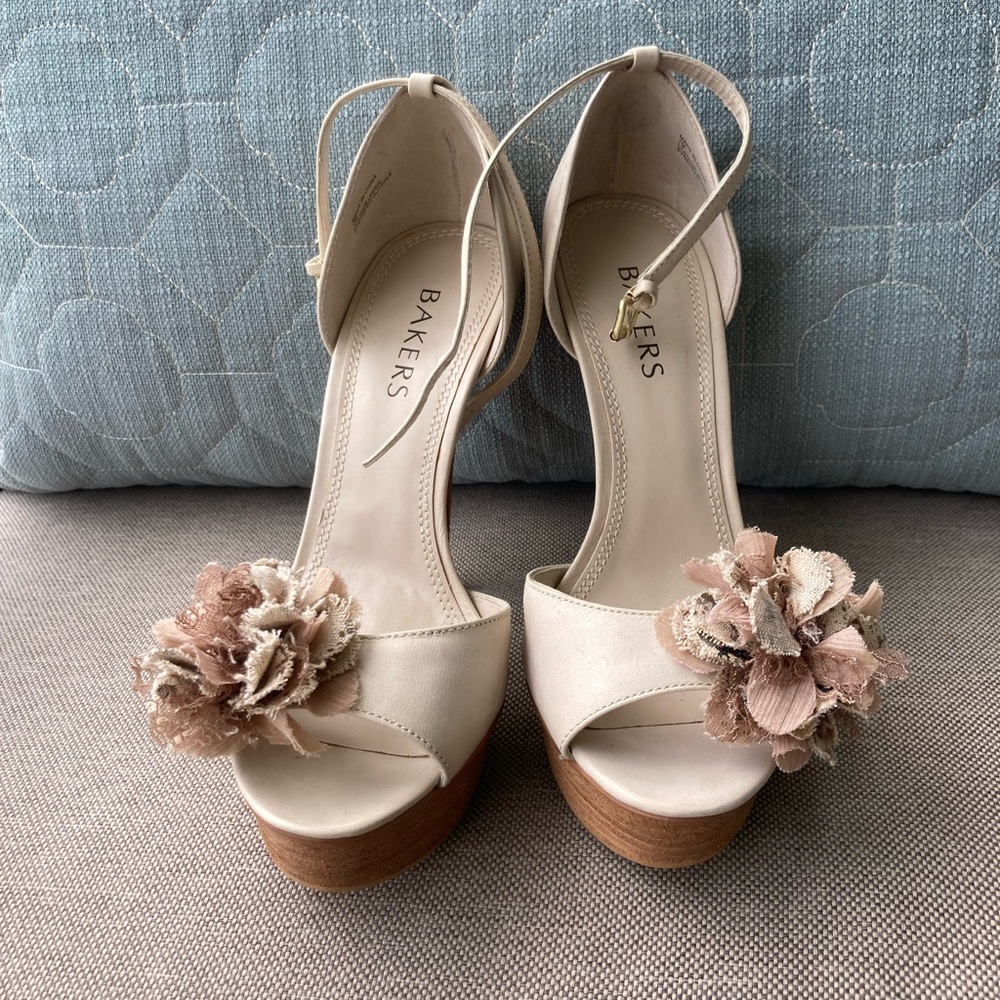 Bakers Platform Heels - Size 7